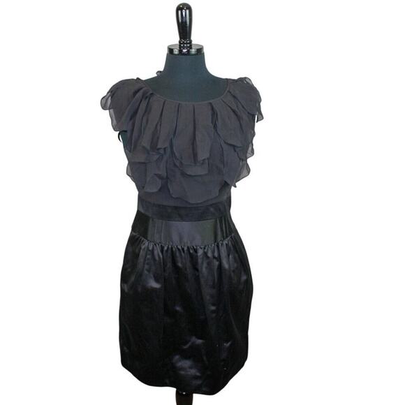 BCBGMAXAZARIA Black Mini Dress Silk Petal Ruffles Event Party HOCO 4 - Picture 1 of 4